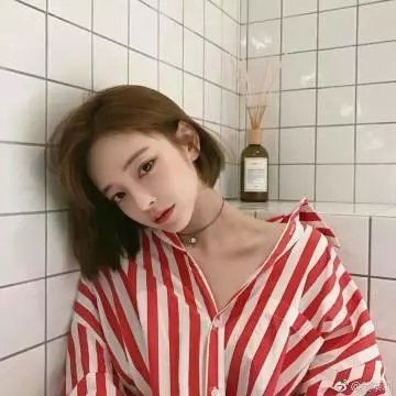 抓住救命稻草的野兽们